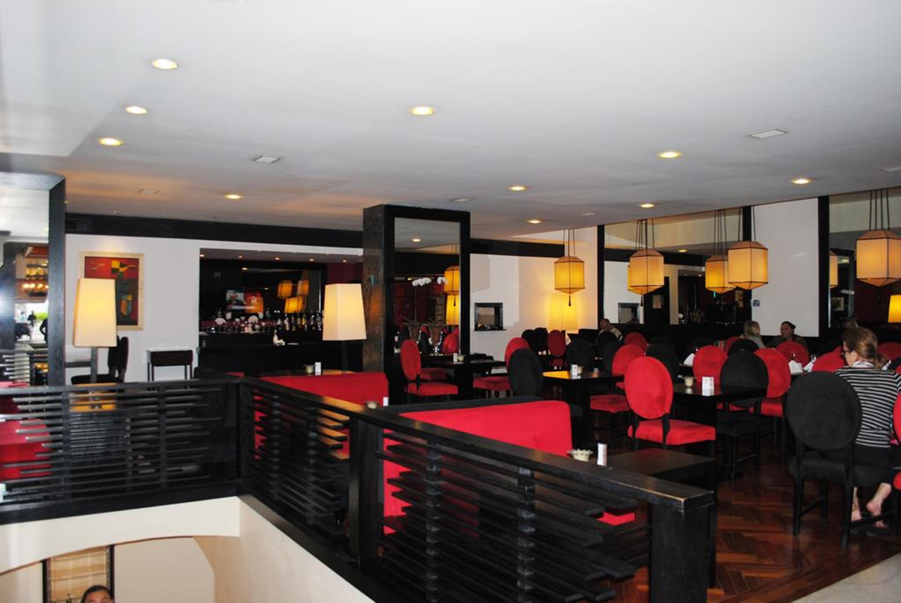 Plaza São Rafael Hotel 4*